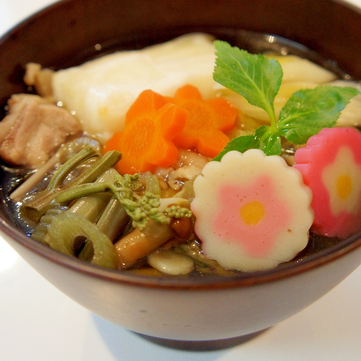 具だくさん 北海道の鶏ガラスープが美味なお雑煮 レシピ 作り方 By すたーびんぐ 楽天レシピ 具だくさん 北海道の鶏ガラスープが美味なお雑煮 レシピ 作り方 By すたーびんぐ 楽天レシピ